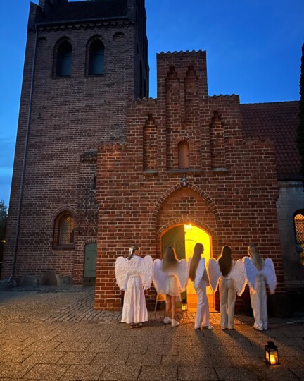 englevagt ved ishøj kirke