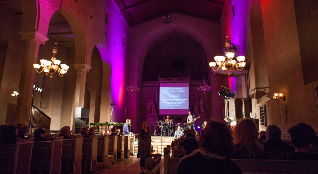 rockgudstj i sankt markus kirke aalborg.jpg